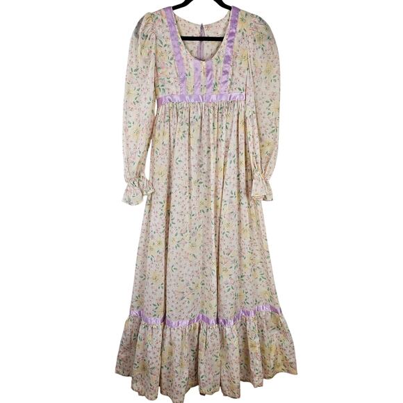 Vintage Dresses & Skirts - VTG 1970s maxi prairie Dress floral romantic boho prom wedding handmade XS